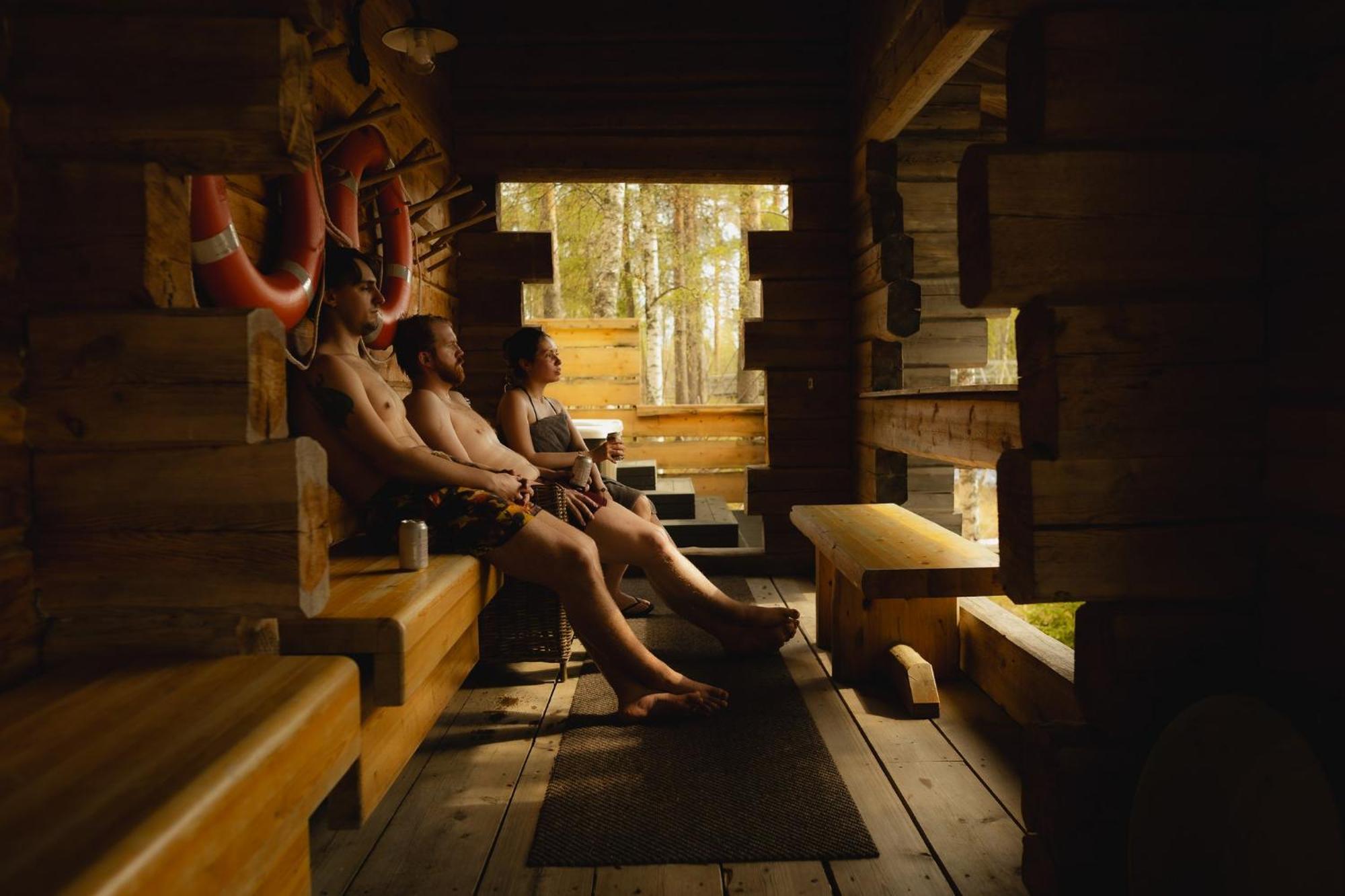 Vaattunki Wilderness Resort روفانييمي المظهر الخارجي الصورة